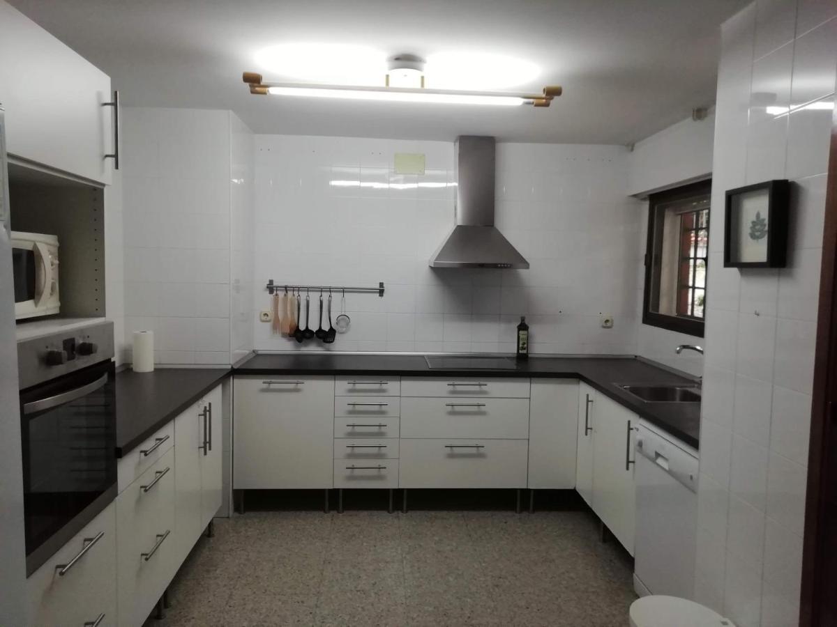 Estupenda Villa Con Piscina 5 Minutos Centro Granada Prohibido Fiestas Bagian luar foto